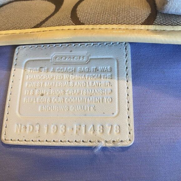 COACH Signature Daisy Vintage Tote Bag  Tan And  Brown 8X4X12 SEE DESCRIPTION - Picture 11 of 12